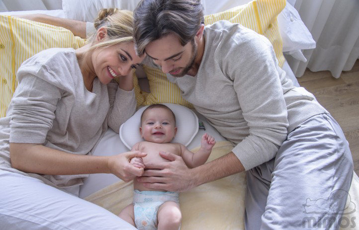Poduszka Mimos — najlepsza na spłaszczenie główki dziecka